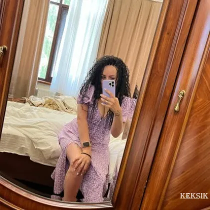 Надам Інтим і Ласку. працюю на, виїзд і так само у себе 24.7 чекаю